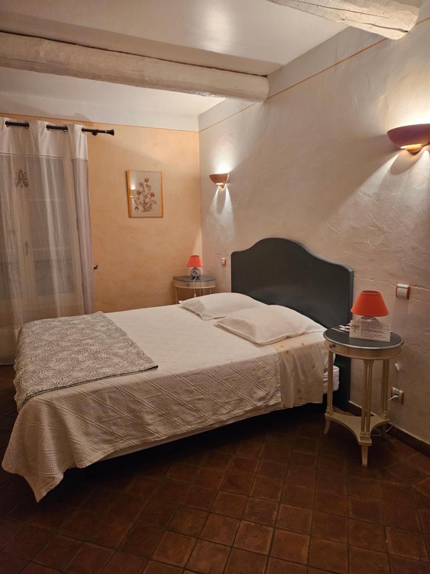 Bed and Breakfast Bastide Des Oliviers Moustiers-Sainte-Marie Zewnętrze zdjęcie